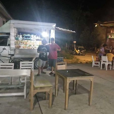D.Samui Hostel Csaveng-part Kültér fotó