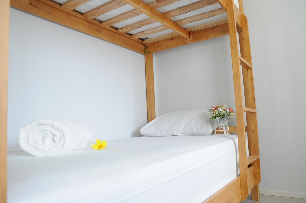 D.Samui Hostel Csaveng-part Kültér fotó