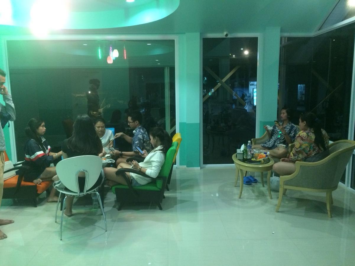 D.Samui Hostel Csaveng-part Kültér fotó