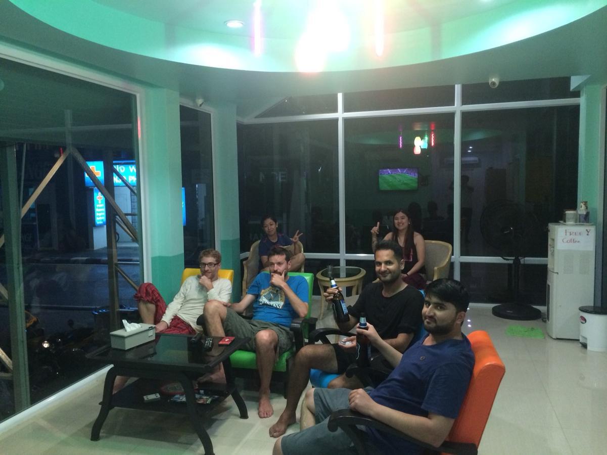 D.Samui Hostel Csaveng-part Kültér fotó