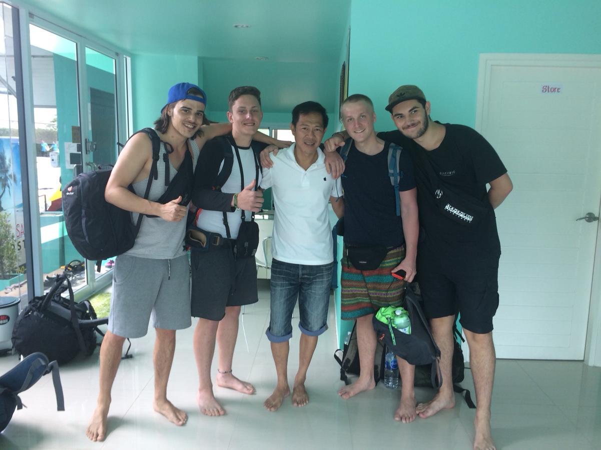 D.Samui Hostel Csaveng-part Kültér fotó